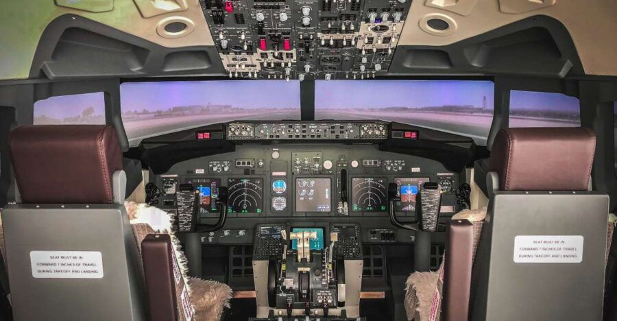 Professional Boeing 737-800 Simulator - 100 Minutes - Good To Know
