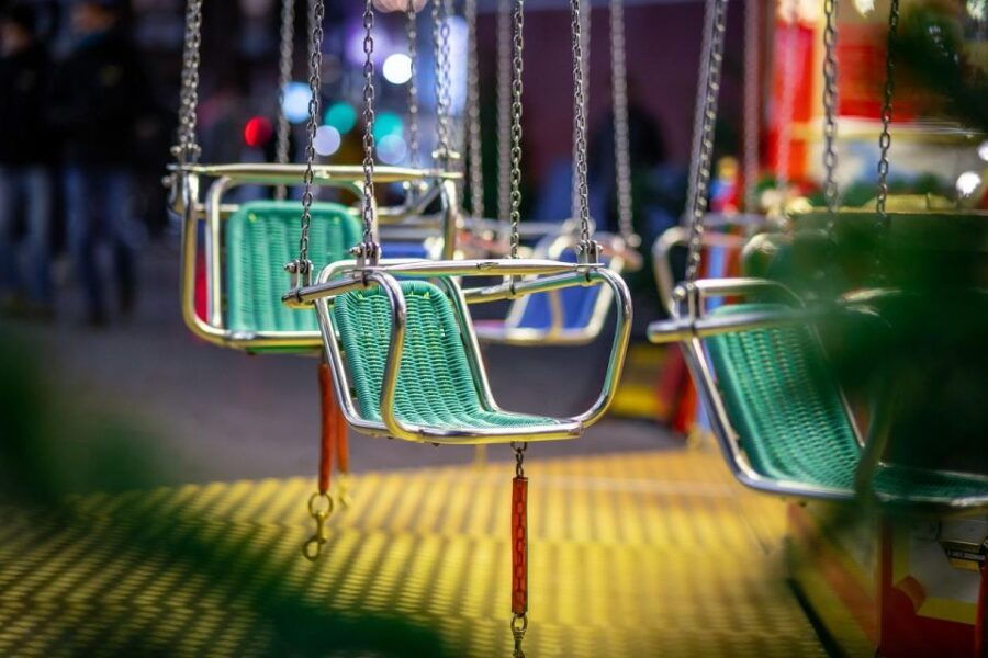 Rennes: Christmas Market Walking Tour