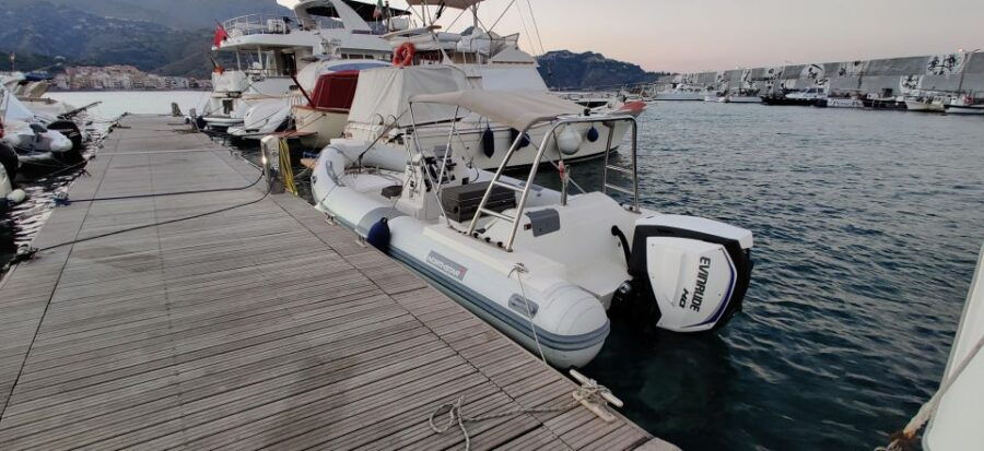 Rent a Boat in Taormina Without a License
