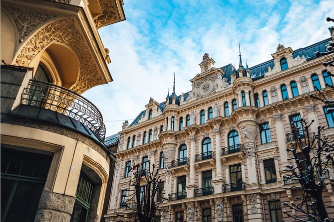 Riga Art Nouveau Outdoor Escape Game