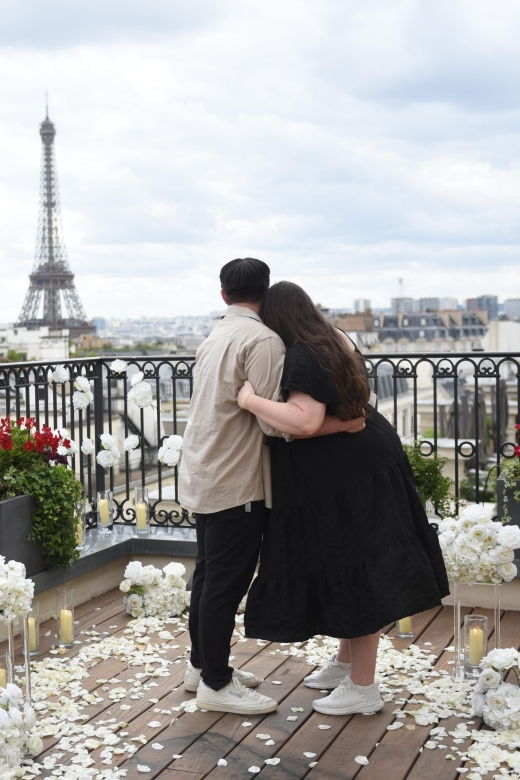 Romantic Proposal on an Eiffel View Palace Terrace - Good To Know