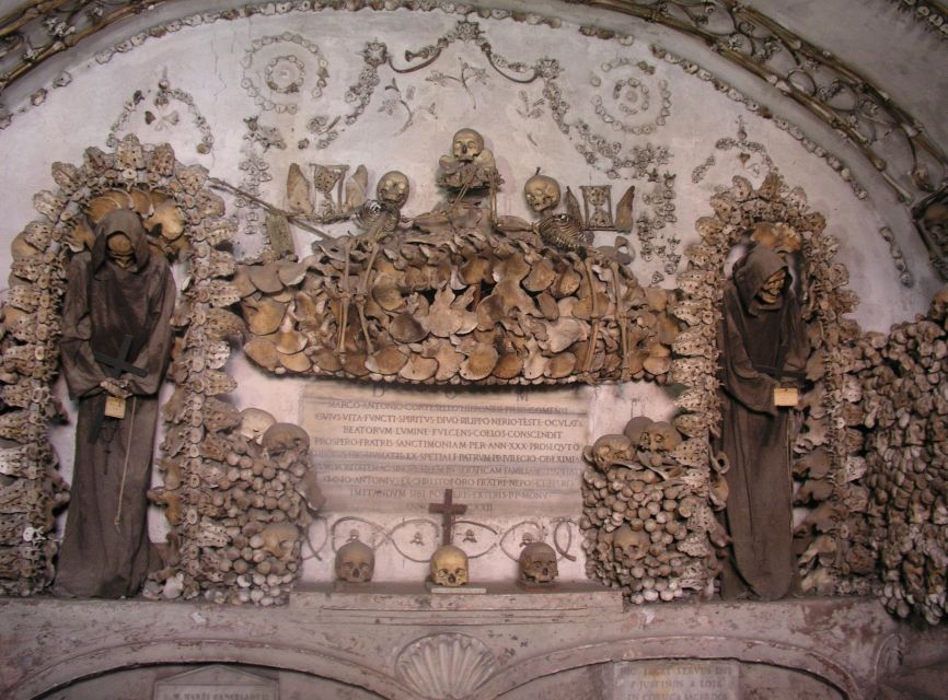 Rome: Capuchin Crypt and Dark Center Walking Tour - Good To Know