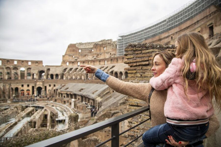 Rome: Colosseum, Forum & Pantheon Tour for Kids With Gelato