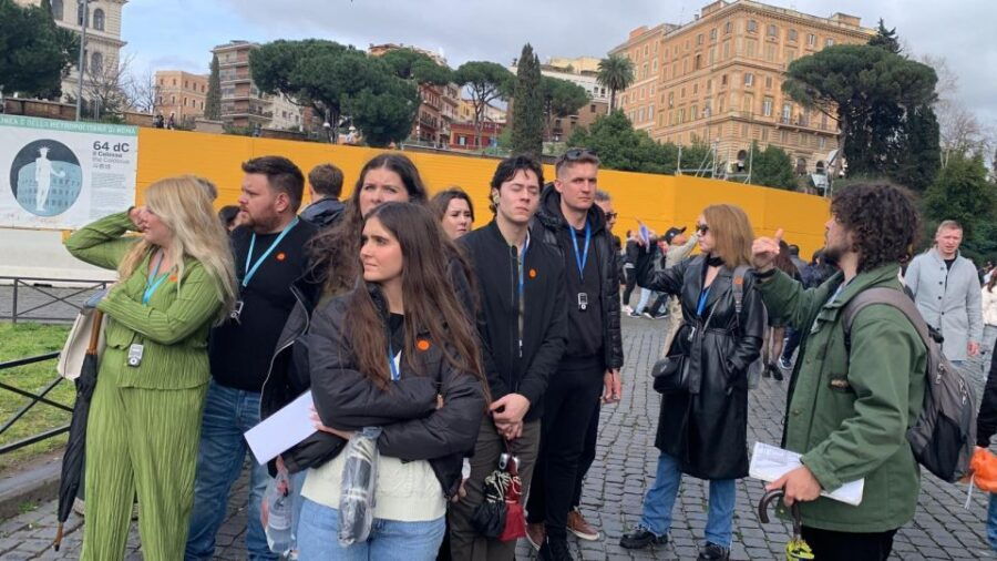 Rome: Colosseum Tour With Forum and Palatine Hill Access - Tour Pricing and Duration