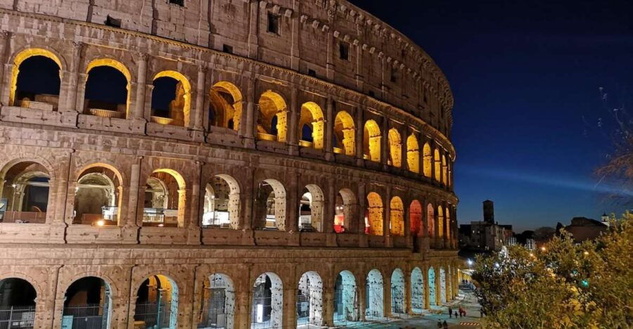 Rome : Pantheon and Coliseum Digital Audio Guides - Language Options and Accessibility