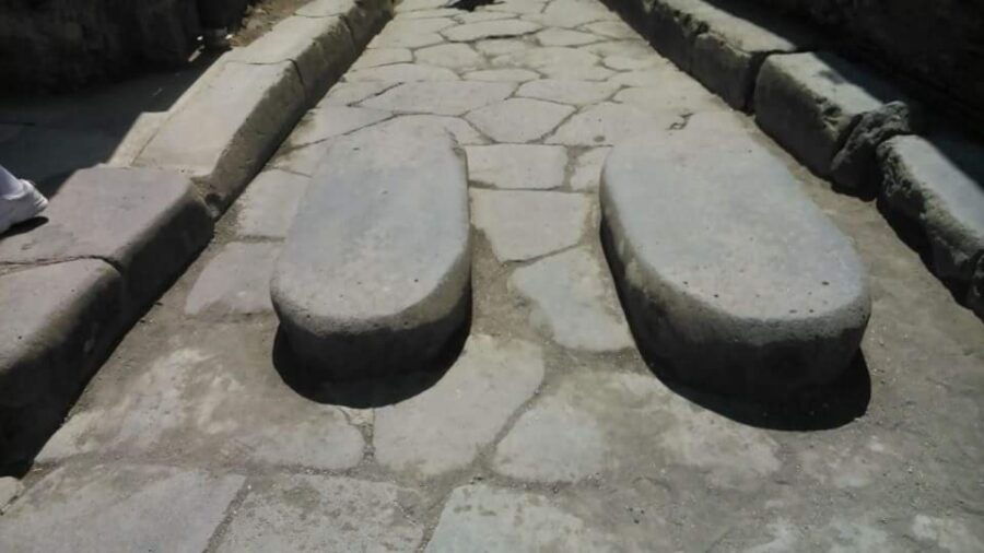 Rome: Private Guided Pompeii Ruins Tour With Hotel Transfer - Good To Know