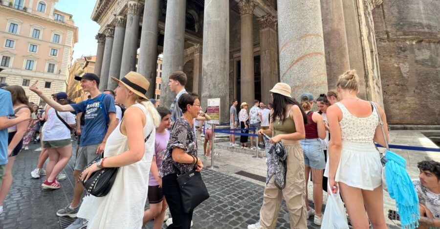 Rome : Private Tour & Skip the Line to the Pantheon Museum - Tour Pricing and Duration
