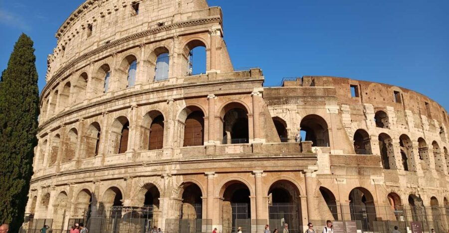 Rome: Private Tour With a Local Guide - Activity Description