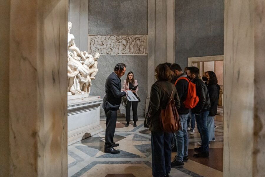 Rome: Turn the Lights on at the Vatican Museums - Exclusive Early Access to Vatican Museums