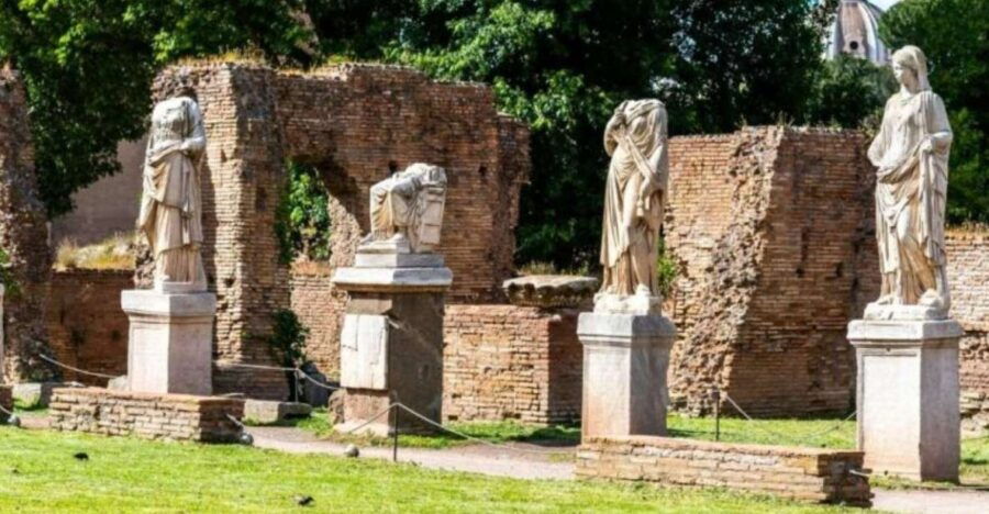Rome: Women of Ancient Rome Walking Tour & Colosseum - Tour Details