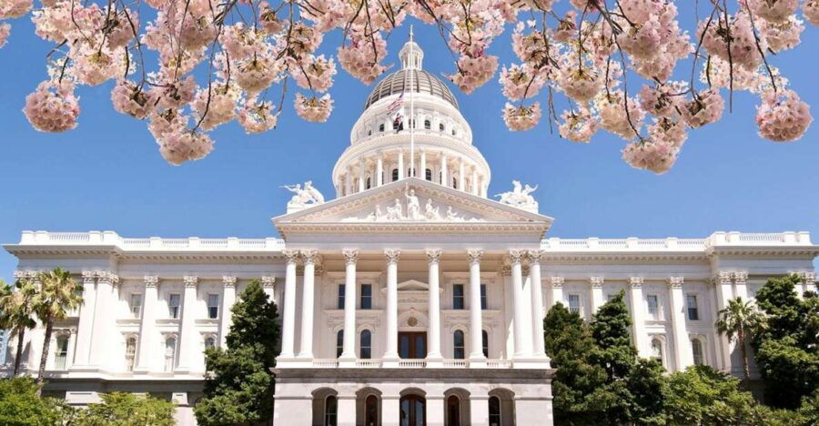 Sacramento: Romantic Outdoor Escape Game and Audio Guide App - Good To Know