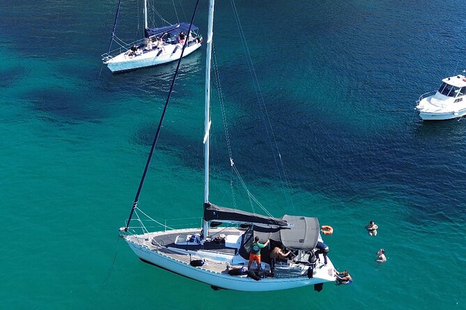 Sailing Boat Trip to the Devils Saddle