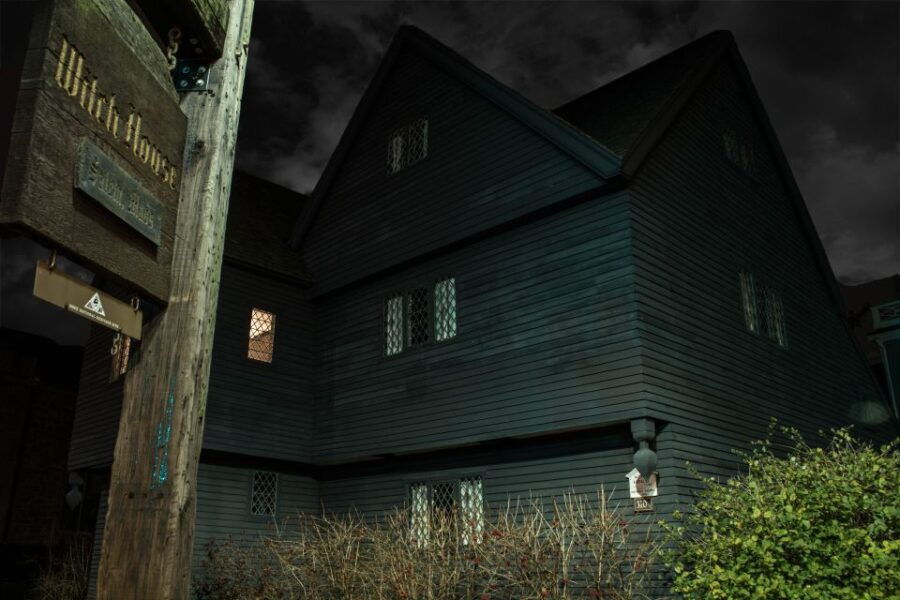 Salem: Secrets of Salem Hidden History Walking Tour - Good To Know
