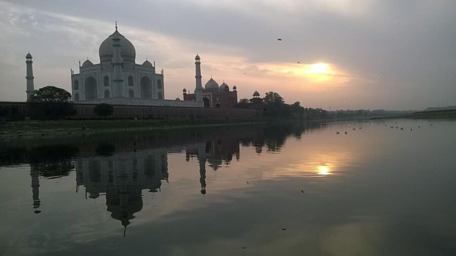 Same Day Incredible Taj Mahal Tour From Jaipur By Car - Itinerary Overview