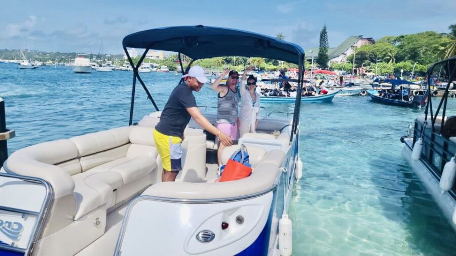 San Andres: Private Boat Trip With Aquarium and Beach Stops - Good To Know