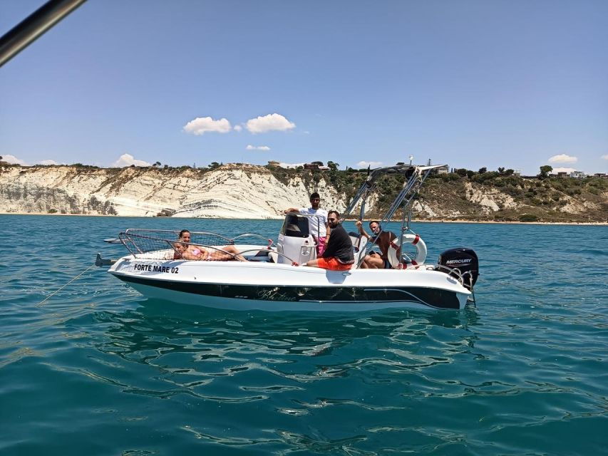 San Leone: Boat Tour to Scala Dei Turchi With Swim & Skipper