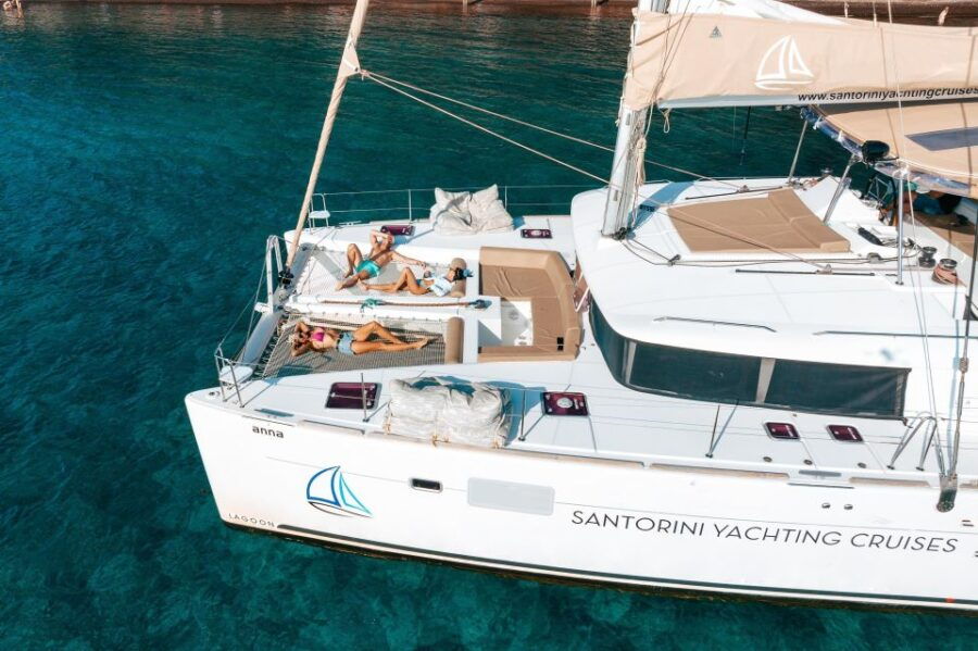 Santorini Catamaran Day Cruise: Lunch, Drinks and Transfers - Customer Experiences