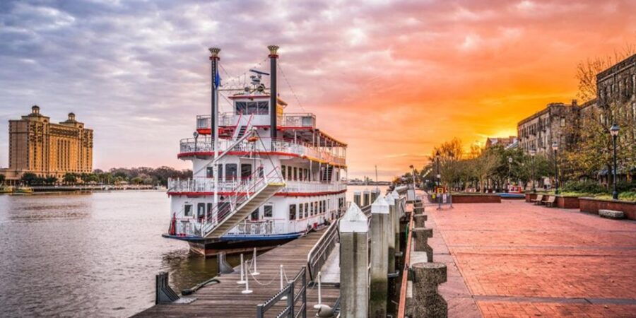 Scenic Savannah Small Group Evening Walking Tour - Inclusions
