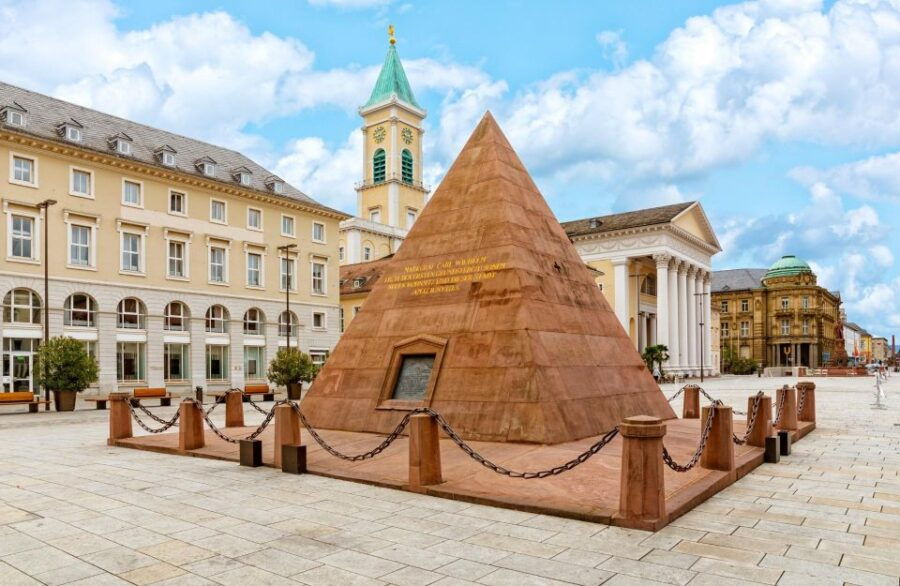 Self-Guided City Rally / Scavenger Hunt in Karlsruhe