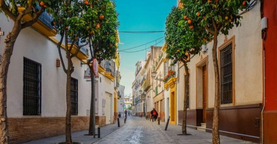 Seville Old Town: The Inheritance Outdoor Escape Game