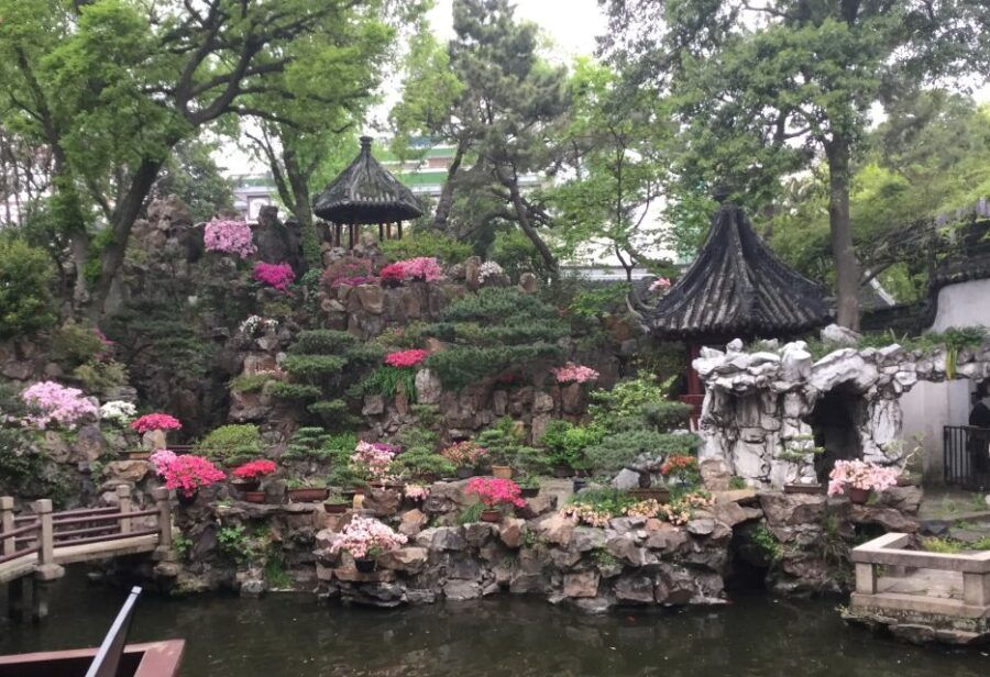 Shanghai: Shanghai & Zhujiajiao Water Town Private Day Tour - Good To Know