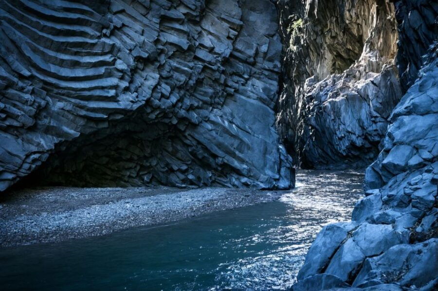 Sicily: Etna and Alcantara Gorges Full-Day Tour With Lunch
