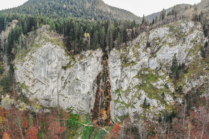 Skakavac Waterfall Hiking Adventure – Day Tour