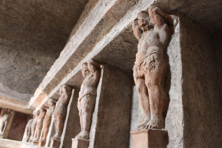 Skip the Line – Pompeii Discovery With Expert Archaeologist
