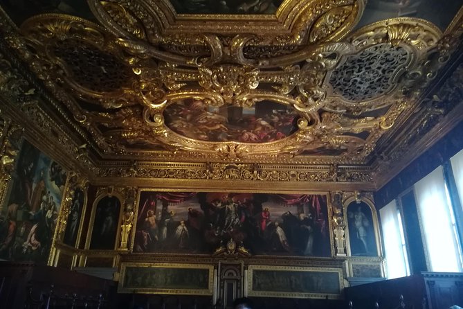 Skip-the-Line Venice Private Tour Including St Mark Doges Palace & Gondola Ride - Tour Inclusions