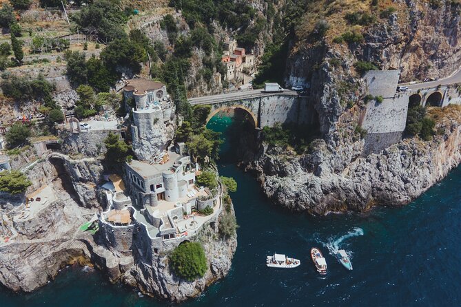 Small Group Amalfi Coast Boat Day Tour From Positano