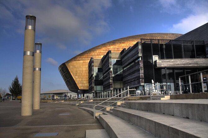 Small Group Walking Tour Cardiff Bay