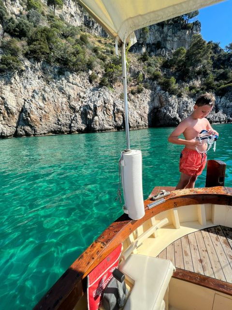 Sperlonga: Private Tour in The Grotta Azzurra