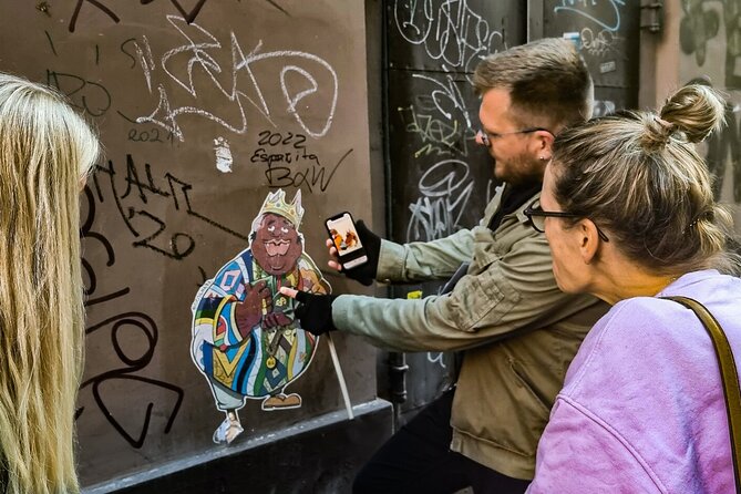 Street Art and Alternative Tour in Budapest