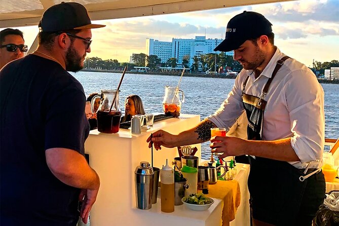 Sunset Río De La Plata & Open Bar