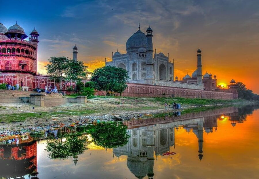 Taj Mahal Day Tour by Car From Delhi With Spanish Tour Guide - Tour Details