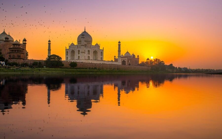 Taj Mahal Sunset View or Morning View Tour With Hotel Pickup