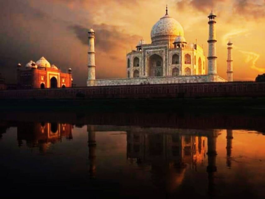 Taj Mahal Tour by Gatimaan Express SuperFast Train - Tour Highlights