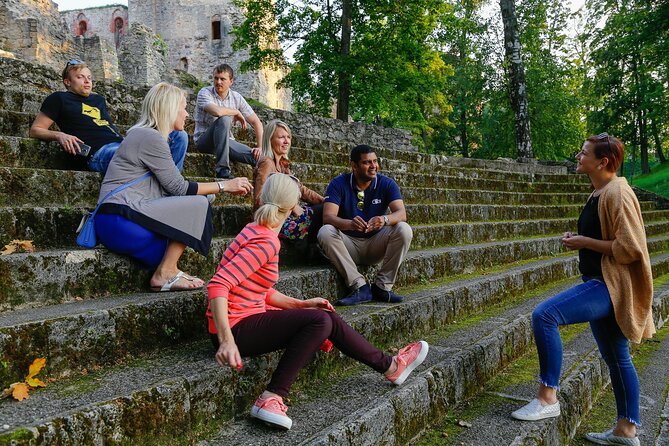 Tallinn-Riga Sightseeing Tour Bus