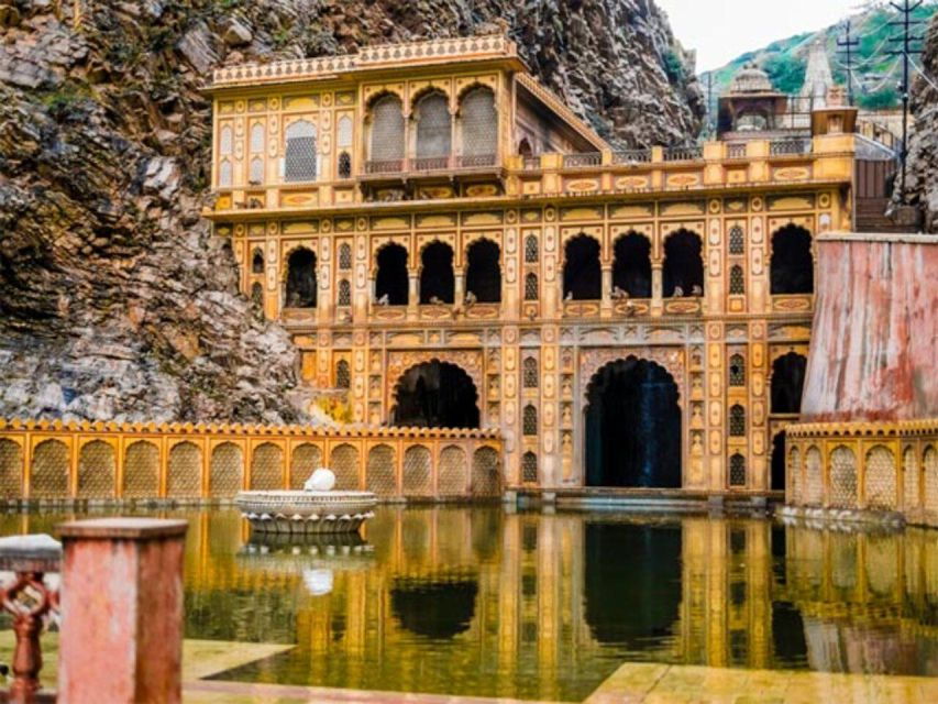 Temples of Jaipur Half-Day Tour - Activities Included