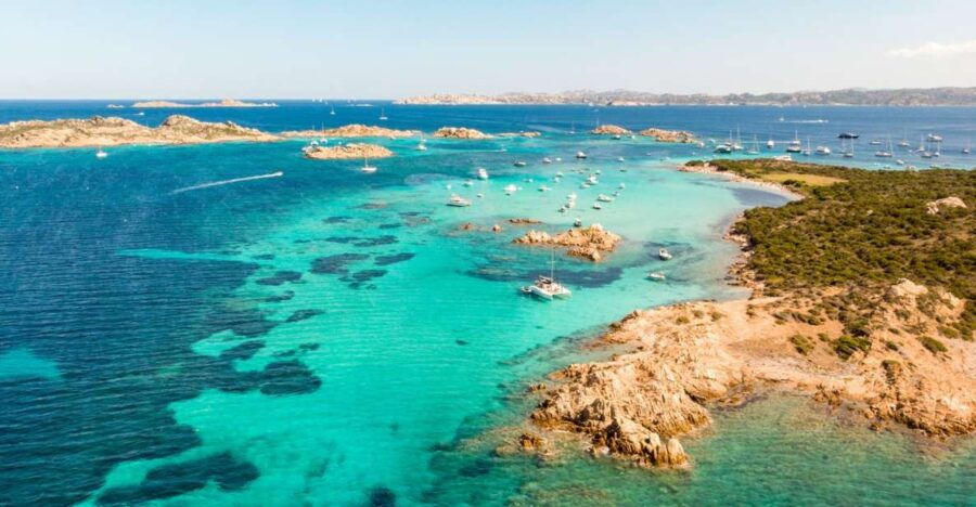 The Maddalena Archipelago: Motorboat Tour With Lunch