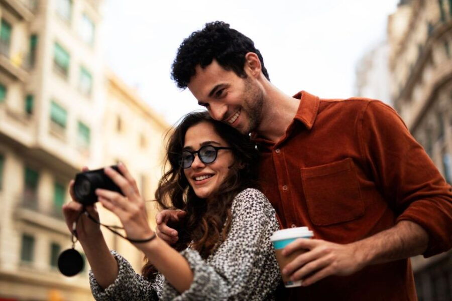The Romantic Side of Williamsburg – Walking Tour