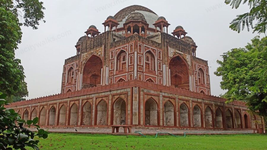 The Tomb of Abdur Rahim Khan-i-Khanan: A Feast for All Eyes - Good To Know