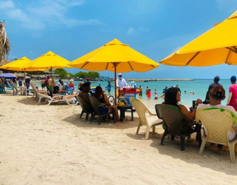 Tierra Bomba: Typical Beachday to Punta Arena! - Good To Know