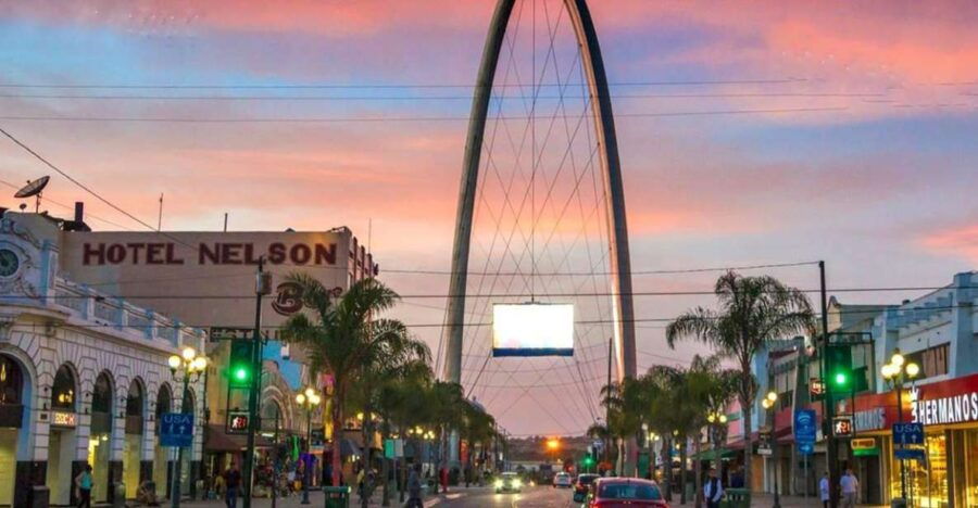 Tijuana: Guided City Tour With Local Food and Beer Tasting - Languages and Highlights