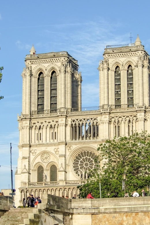 To Paris From Le Havre Port: One Day Private Round Tour - Tour Highlights