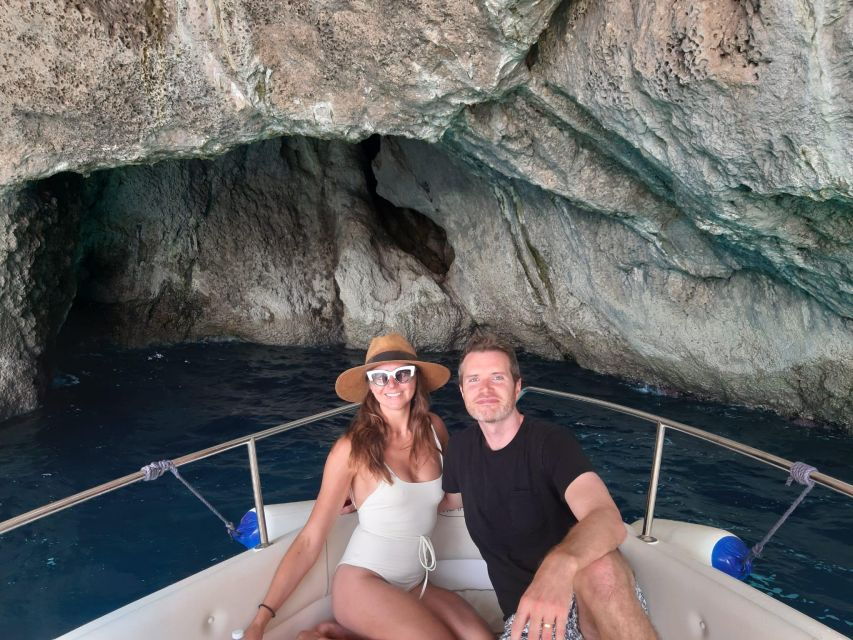 Tour Capri: Discover the Island of VIPs by Boat