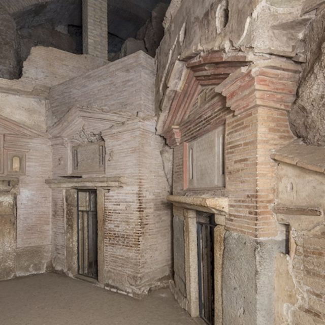 Traces of the Past: Exploring the Catacombs and Appia Antica - Good To Know