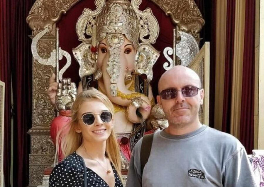 Trails of Pune Full-Day Guided Sightseeing City Tour by Car - Local Treats and Cultural Experience