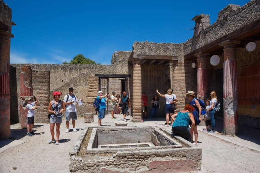 Transfer From Naples to Amalfi With Tour in Herculaneum - Itinerary