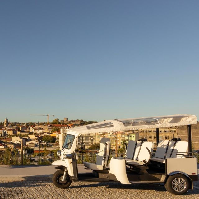 Tuk-Tuk Tour in Guimarães + Green Wine Tour and Tastings - Good To Know